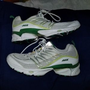 Avia womens size 11 shoes